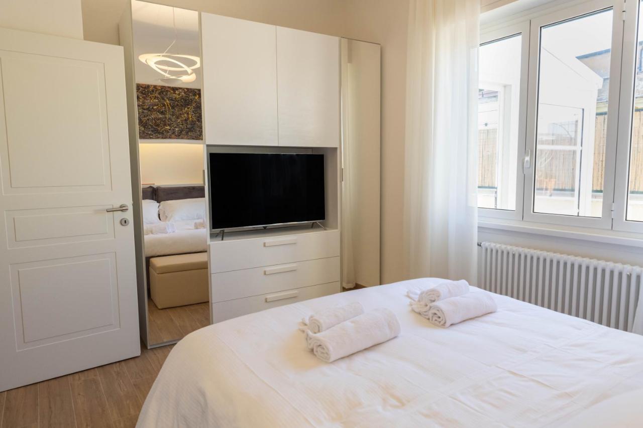 Colosseo Brightful Apartment With Rooftop Rom Eksteriør billede
