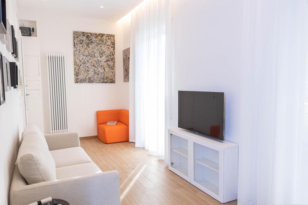 Colosseo Brightful Apartment With Rooftop Rom Eksteriør billede