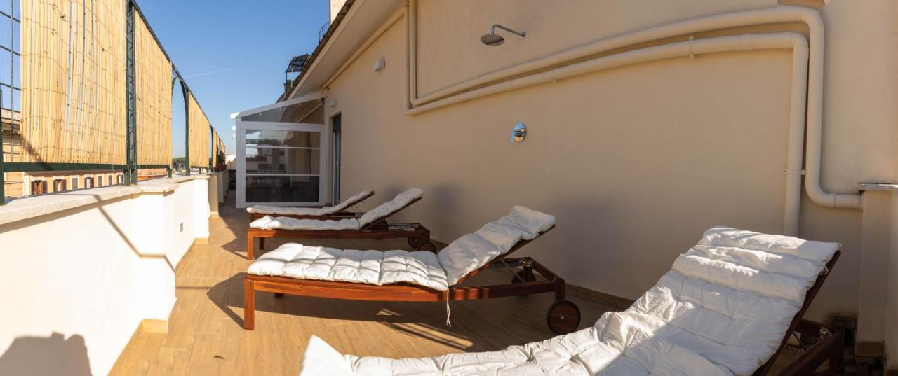 Colosseo Brightful Apartment With Rooftop Rom Eksteriør billede