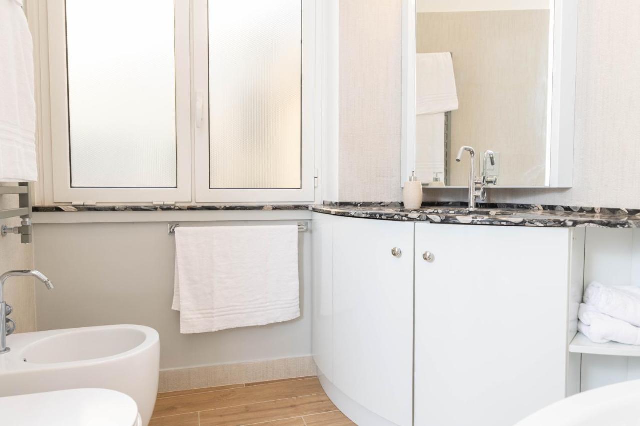 Colosseo Brightful Apartment With Rooftop Rom Eksteriør billede