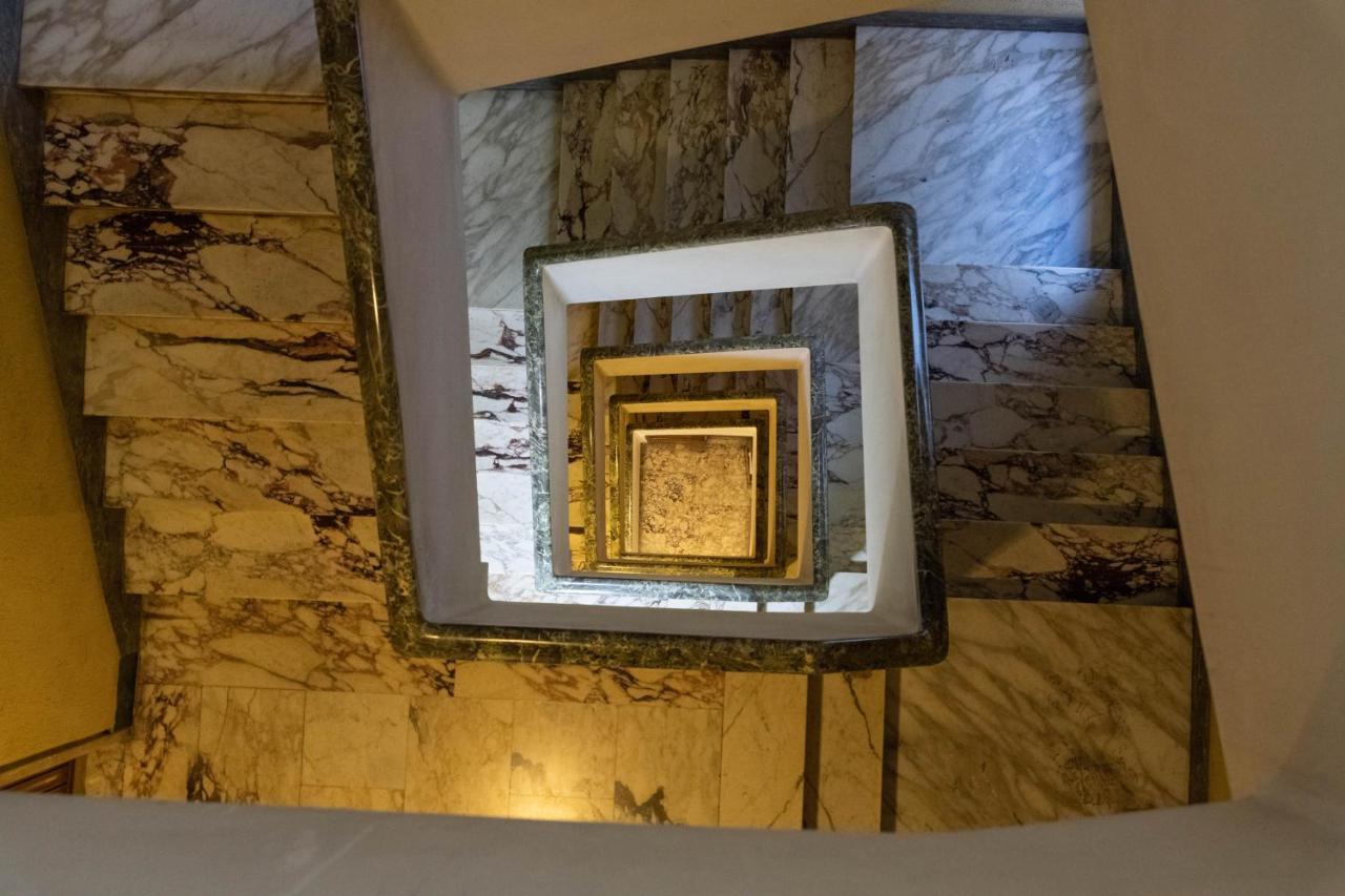 Colosseo Brightful Apartment With Rooftop Rom Eksteriør billede